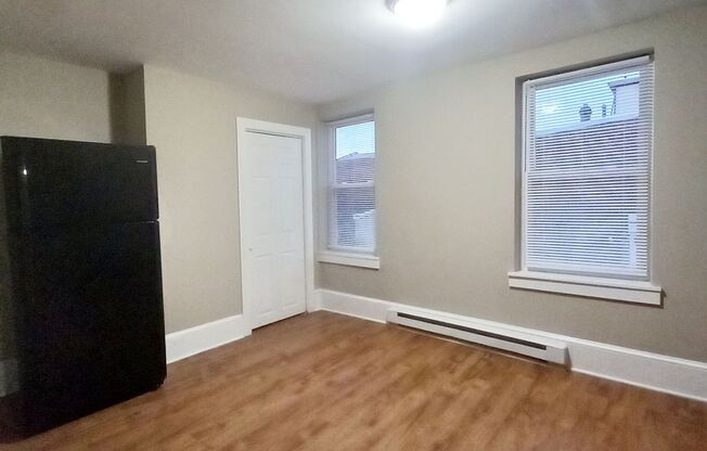 1 bed, 1 bath, 443 sqft, $835, Unit #2