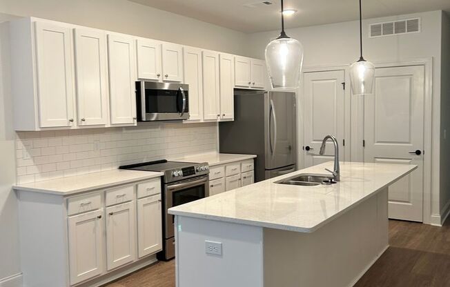 2 beds, 2 baths, 1,190 sqft, $2,000, Unit D303