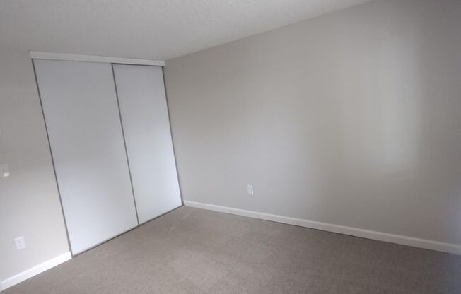 2 beds, 1 bath, 776 sqft, $1,500, Unit 092