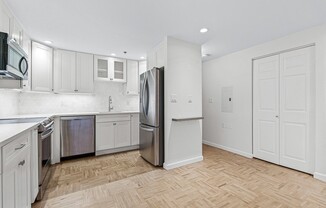 1 bed, 1 bath, 832 sqft, $3,350, Unit 003