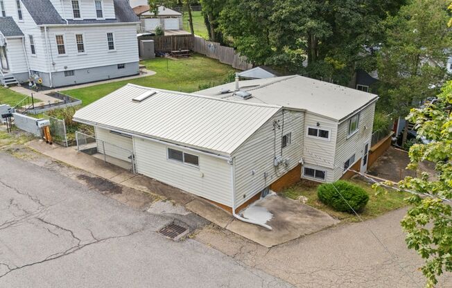 136 Locust Street - Kennedy Township