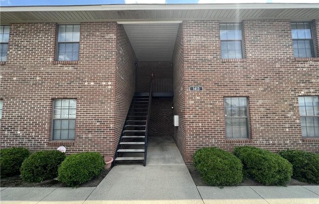 1413 IRELAND DR