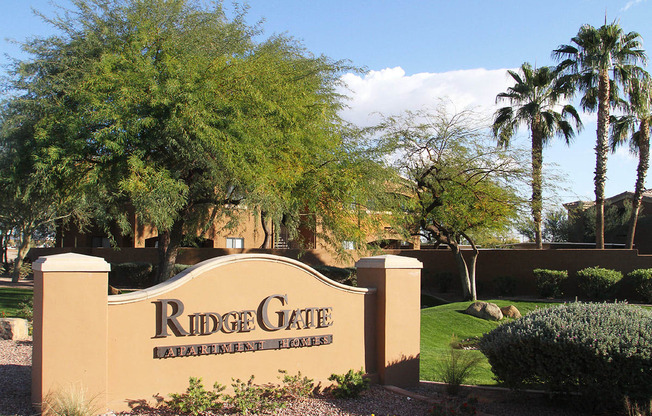 RidgeGate Apartments on Happy Valley Rd Phoenix AZ