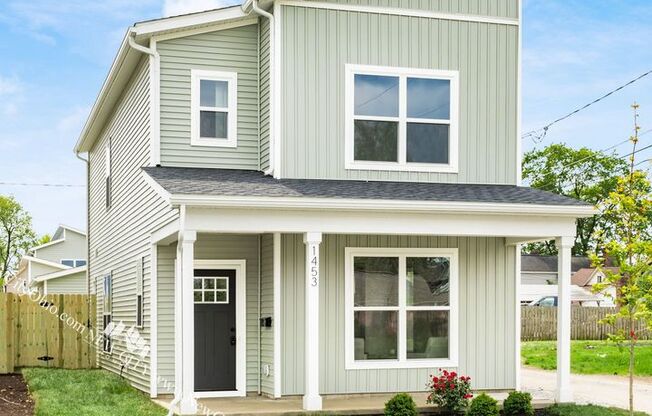 Featured in the Columbus Urban Living Tour! Newly Built 3 Bedroom 2.5 Bathroom in Franklinton NOW!