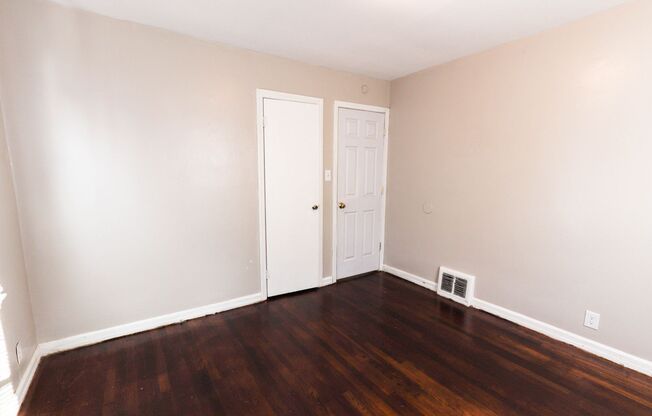 3 beds, 1 bath, $1,175