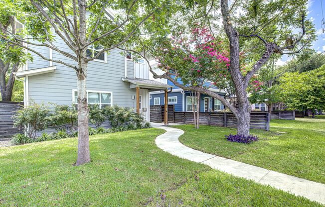 Contemporary Comfort Near Mueller & Downtown