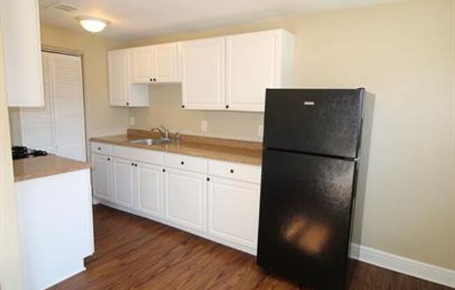 812-906 Turtle Way