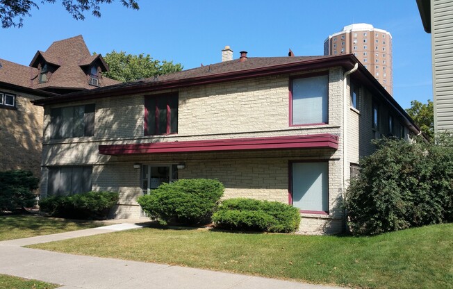1 bed, 1 bath, $825, Unit 05