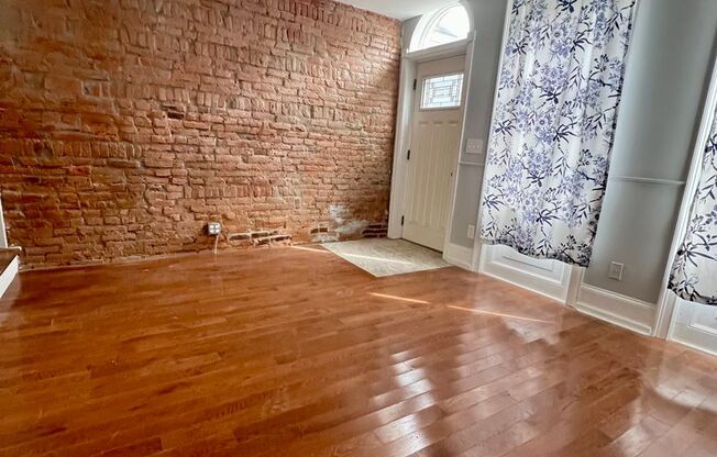 Stunning 4-Bedroom Townhome in the Heart of Fishtown! Available NOW!