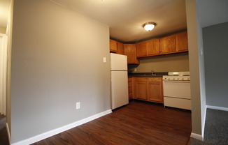 1 bed, 1 bath, 600 sqft, $1,145, Unit 11