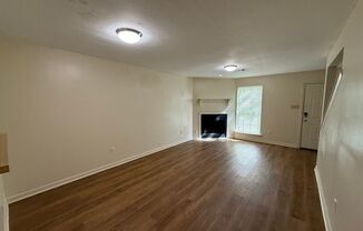 2BD 1.5BA TOWNHOUSE WITH WATER INCLUDED