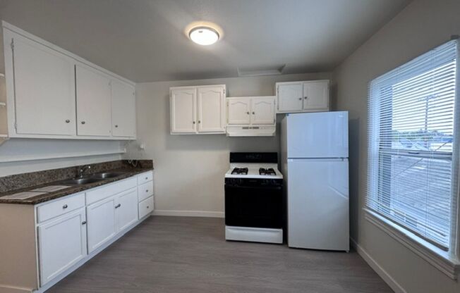 1022-1028 Martin Luther King Jr Ave