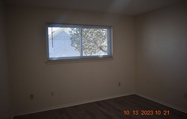 3 beds, 2 baths, $2,300