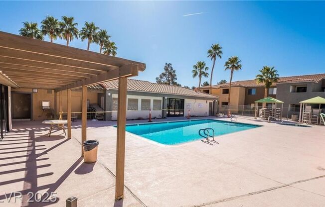 1 bed, 1 bath, $1,200, Unit Building 21