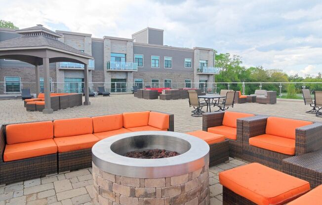 2 beds, 2 baths, 1,088 sqft, $2,180, Unit MEQ-6835-221