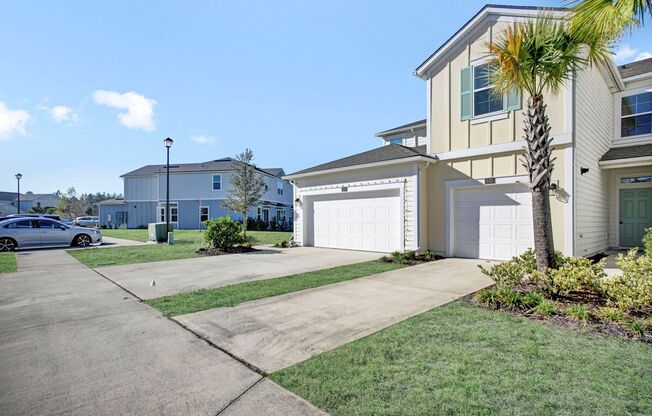 Modern 3 Bed 2.5 Bath Townhome. Garage. Lanai. Amenities. Pet Friendly. Lawn Care Included! $500 Off Rent!! Application Fee and Lease Fee Waived!