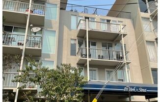 811 York Street, #335