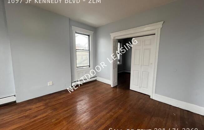 1697 JF KENNEDY BLVD