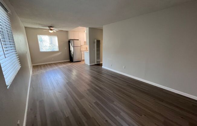 2 beds, 1 bath, $2,200, Unit 2231-04