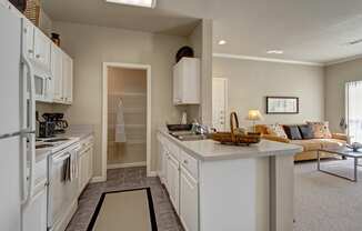 Welcome to Lincoln Villas on Memorial Apartment Homes