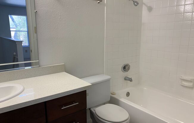 2 beds, 2 baths, 1,038 sqft, $1,125, Unit 3604