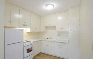 Studio, 1 bath, 520 sqft, $2,025, Unit NG