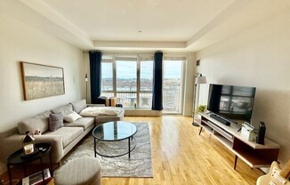 1 bed, 1 bath, $2,895, Unit 1104