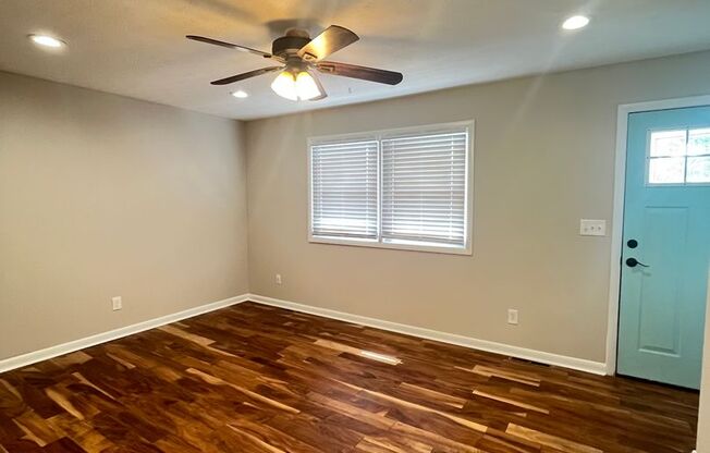 Huge Detached Garage and Fenced in Backyard