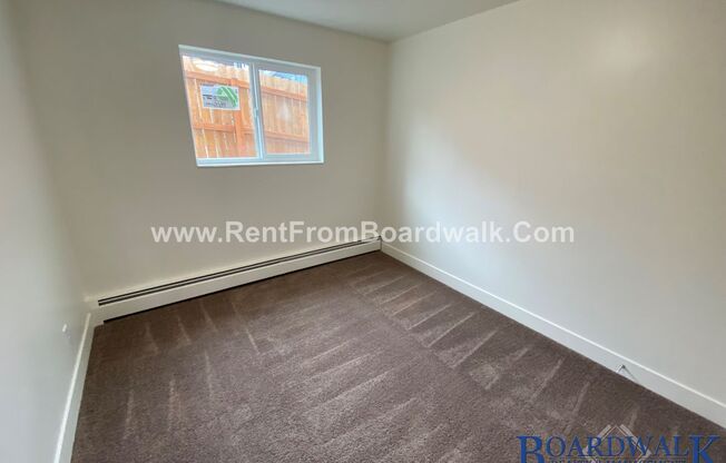 2 beds, 1 bath, 500 sqft, $999, Unit 675 E 5th Ave #5