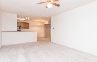 2 beds, 1 bath, 980 sqft, $1,135, Unit 3303