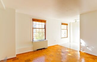 1880 COLUMBIA RD NW