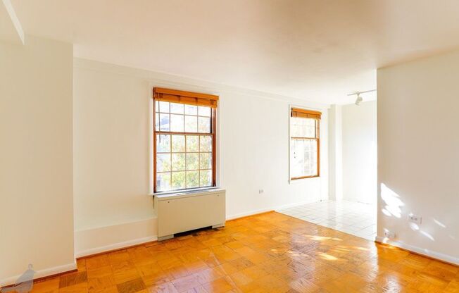 1880 COLUMBIA RD NW