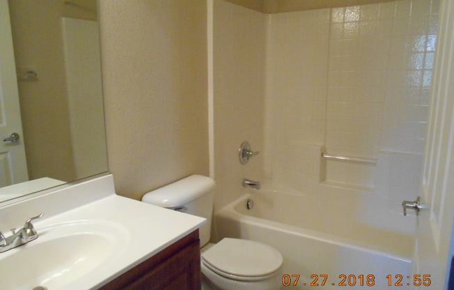 3 beds, 2.5 baths, $1,825