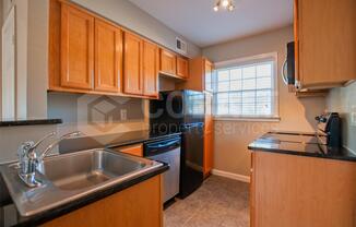 190 KIRKWOOD RD NE