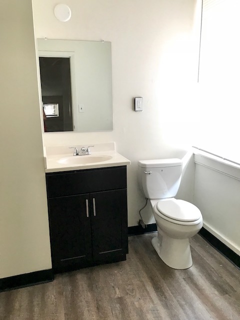 Studio, 1 bath, 500 sqft, $1,149, Unit 107-4C