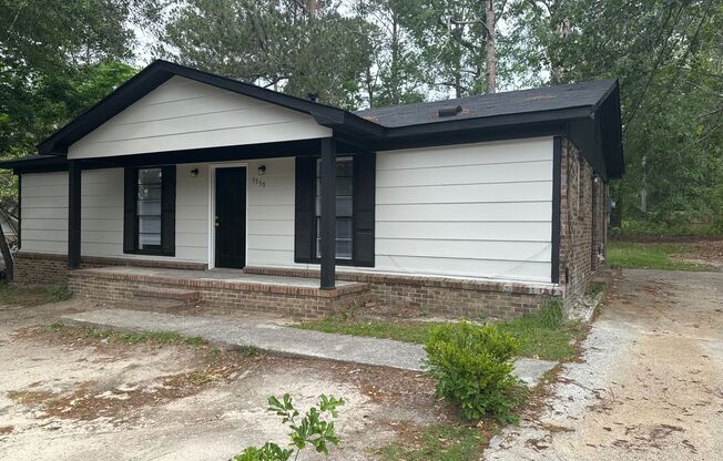 Updated Home Located off Deans Bridge Rd! Section 8 accepted or conventional renter!