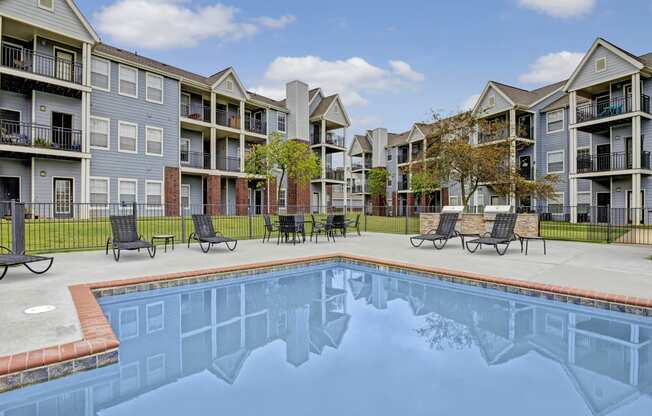 Beautiful Pool with lounge chairs Apartments for rent Springdale AR