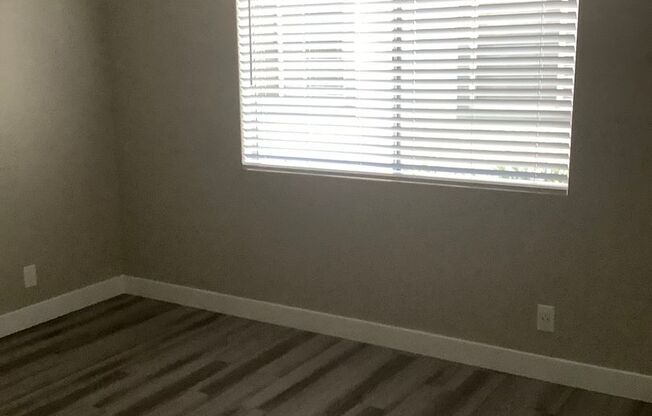 1 bed, 1 bath, 640 sqft, $3,150, Unit 42