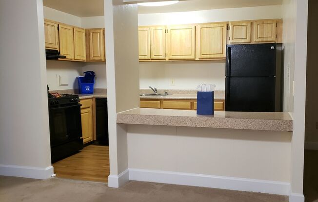 2 beds, 1.5 baths, 1,050 sqft, $1,912, Unit 3331 #301