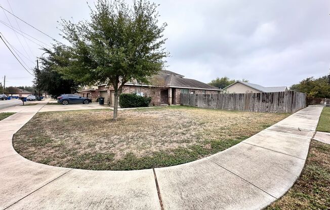 2 Weeks Free Rent / Large Corner Lot / Large Front & Backyards / Fridge Included / Interior Washer & Dryer Connections / CISD