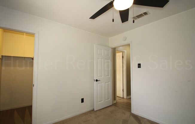 3 beds, 2 baths, $1,495