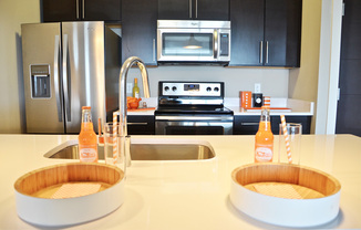 1 bed, 1 bath, 824 sqft, $1,700, Unit 502