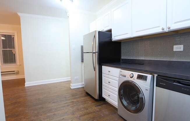 3815 5 N GREENVIEW