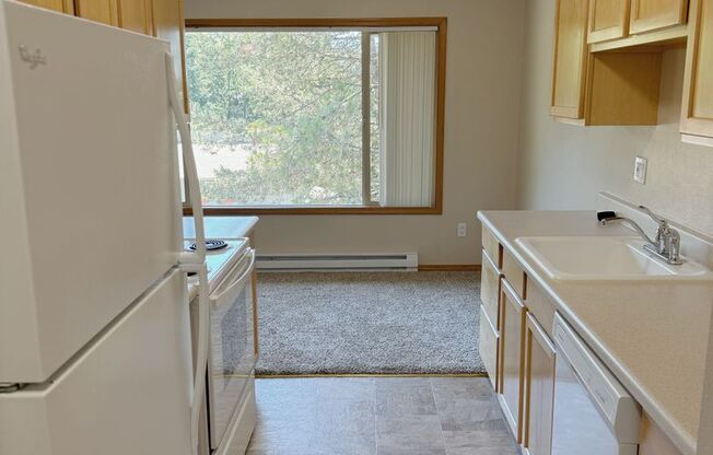 1 bed, 1 bath, 718 sqft, $1,265, Unit 14