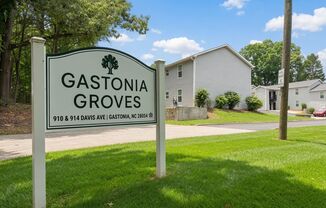 Gastonia Groves Apartments