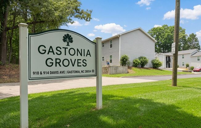 Gastonia Groves Apartments