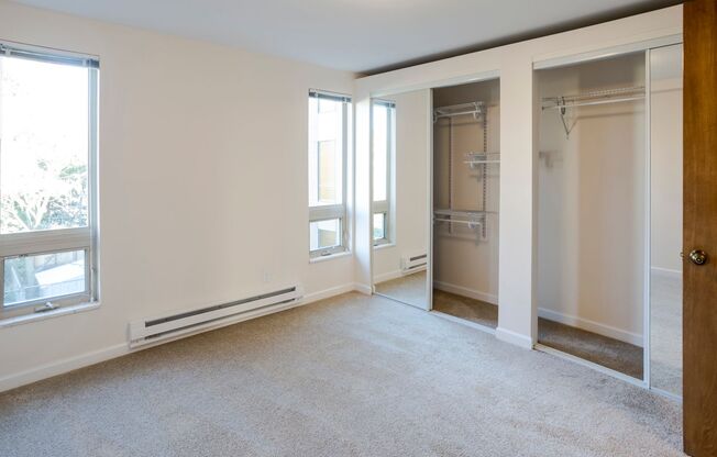 1 bed, 1 bath, 741 sqft, $1,526, Unit 205