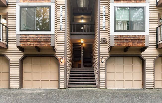 Newly updated, quiet condo in GREAT location! W/S/G INCLUDED