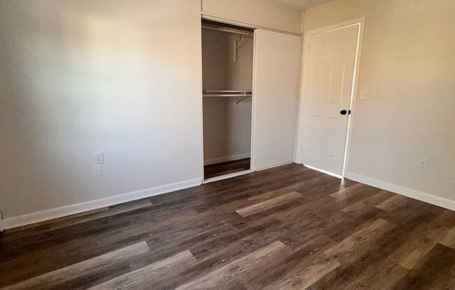 2 beds, 1 bath, $1,525, Unit A-4