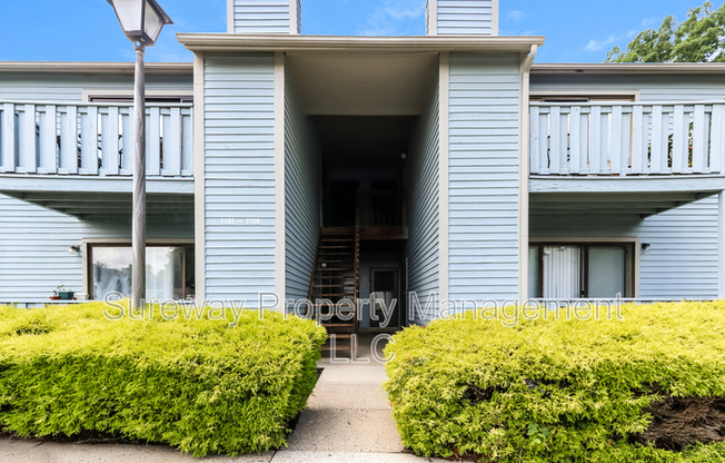 1107 WOODHOLLOW DR